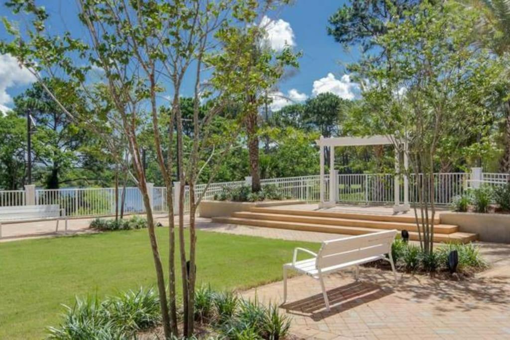 Apartment Laketown Wharf 1233 Luxury Panama City Beach