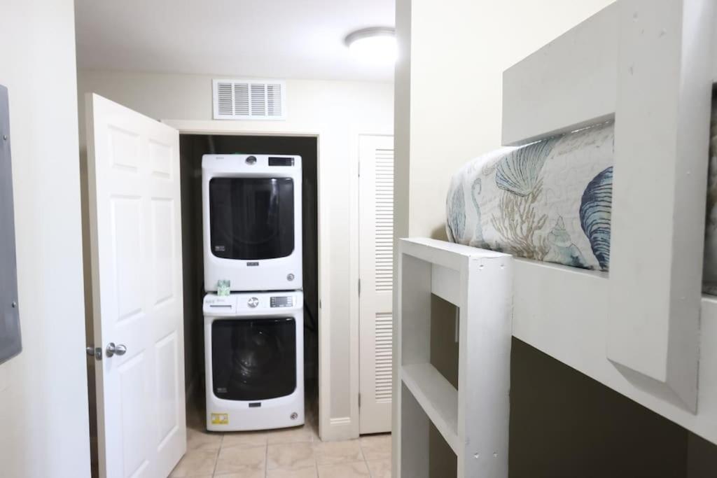 Laketown Wharf 1233 Luxury Panama City Beach