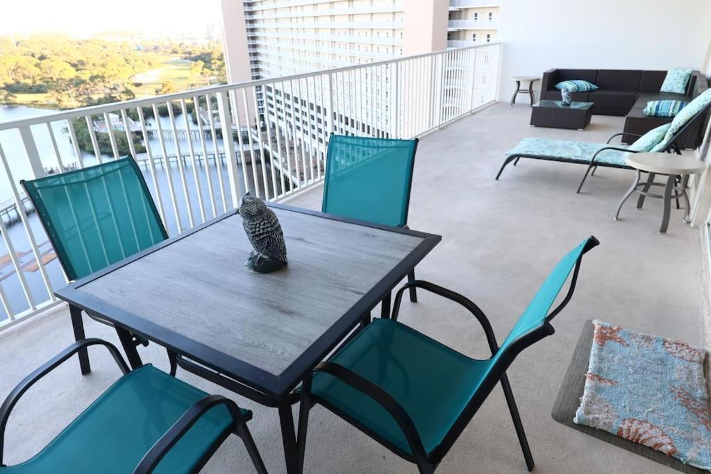 Laketown Wharf 1233 Luxury Apartment Panama City Beach