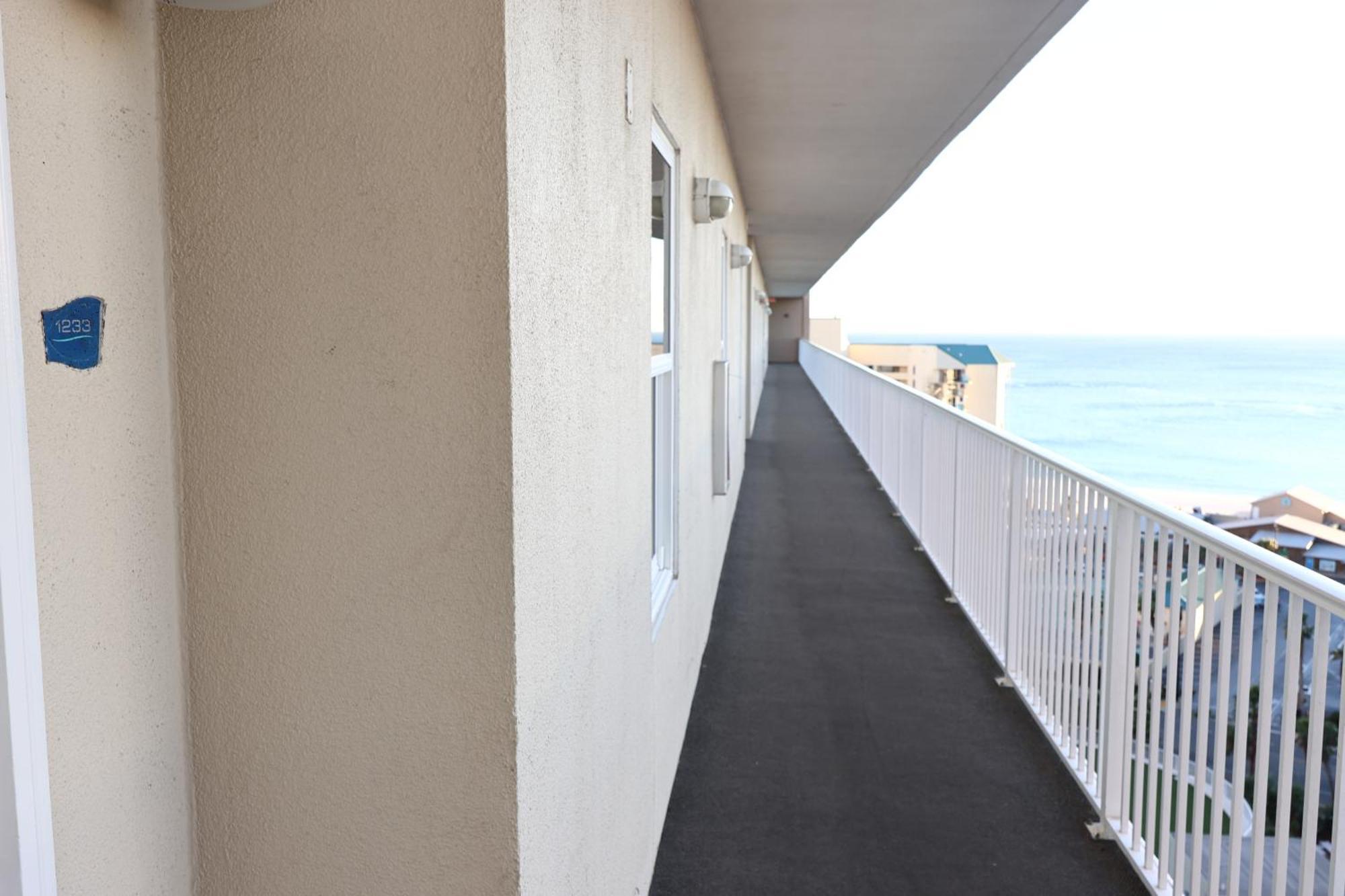 Laketown Wharf 1233 Luxury * Panama City Beach