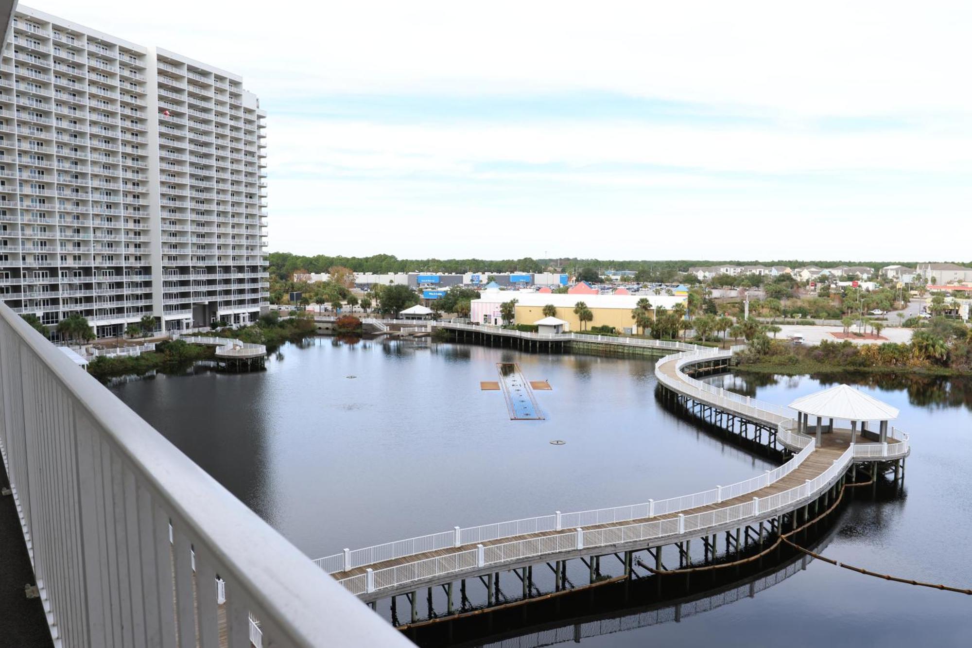 Laketown Wharf 1233 Luxury * Panama City Beach