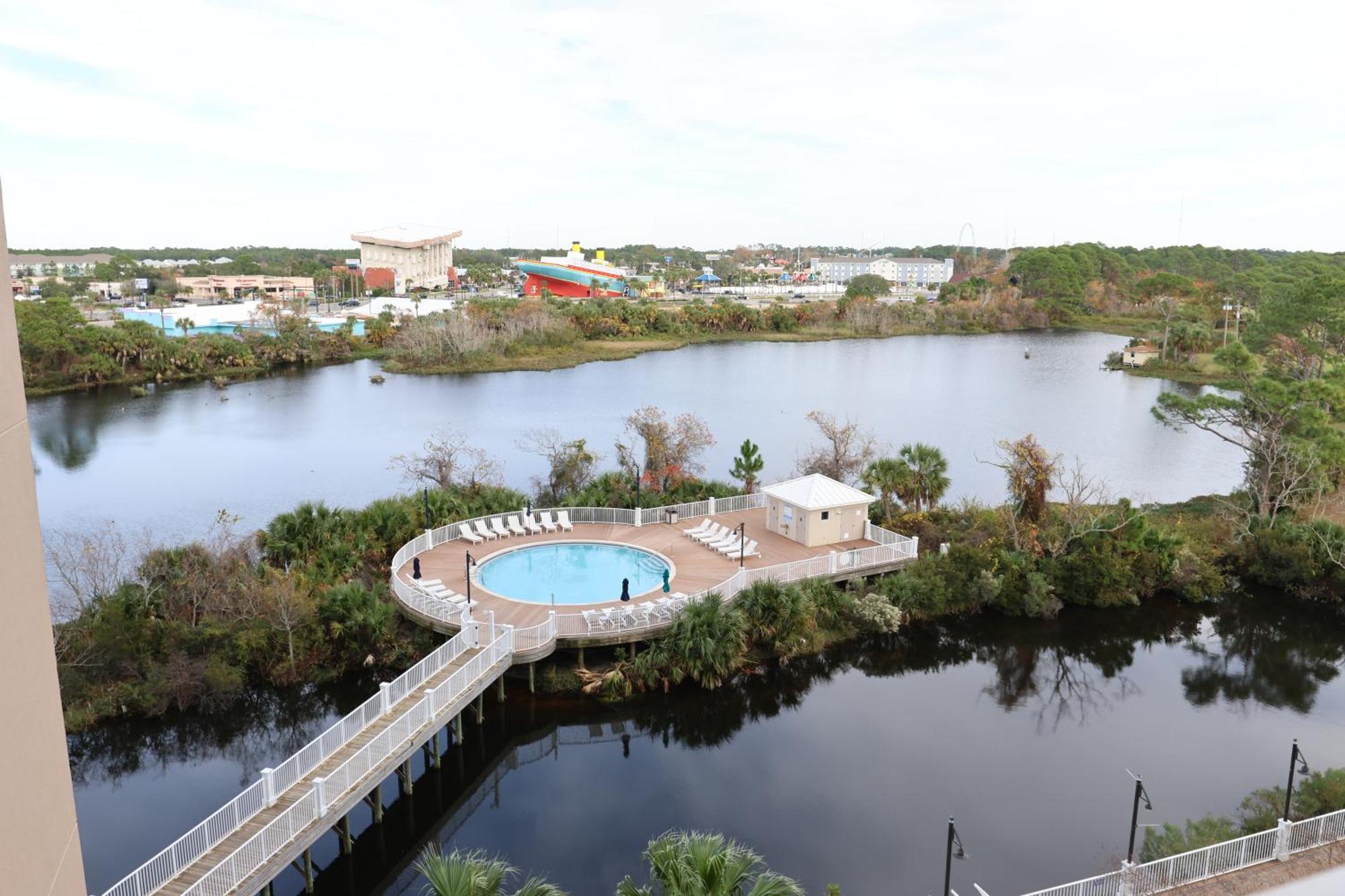 Apartment Laketown Wharf 1233 Luxury
