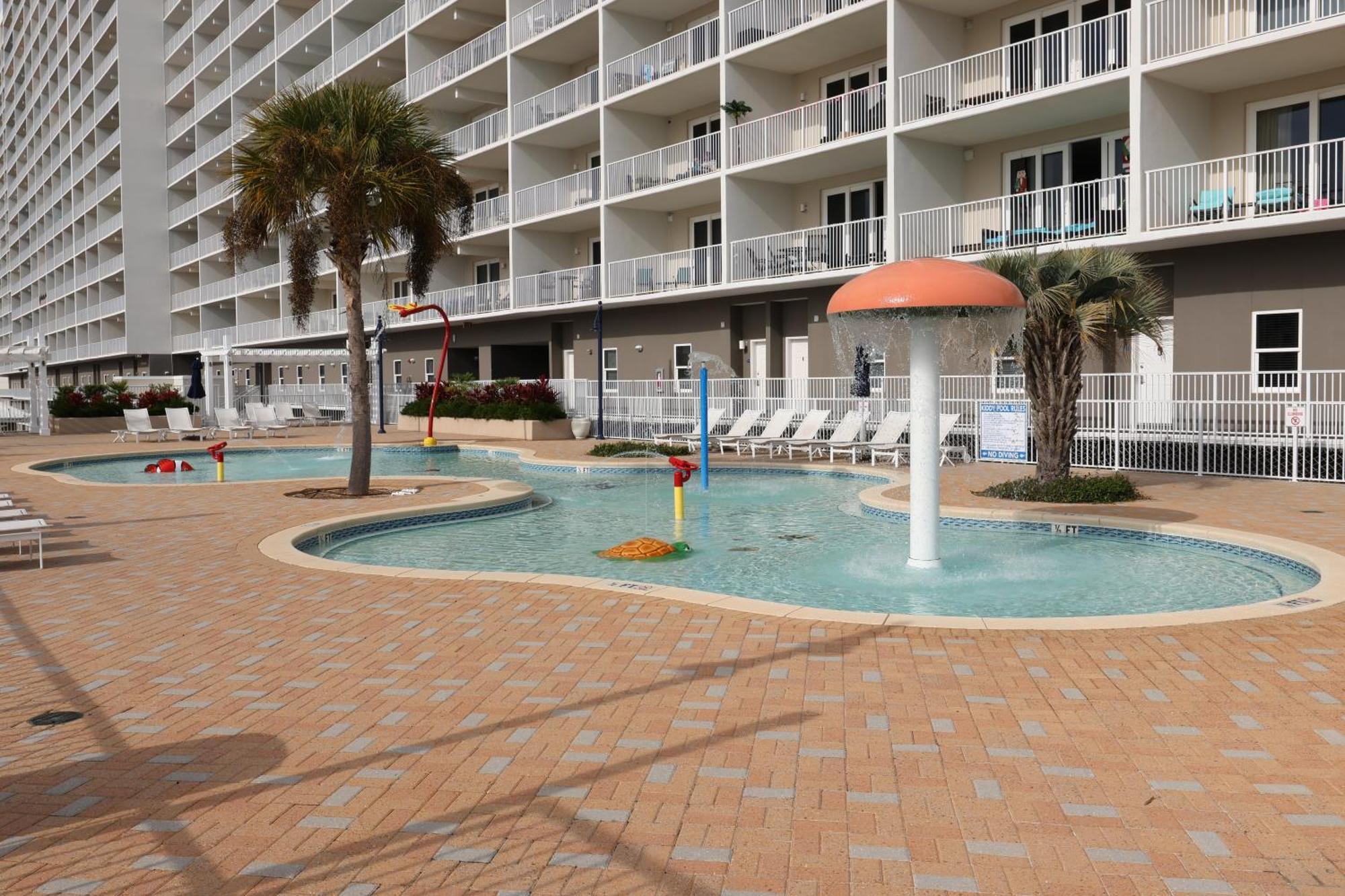 Laketown Wharf 1233 Luxury * Panama City Beach