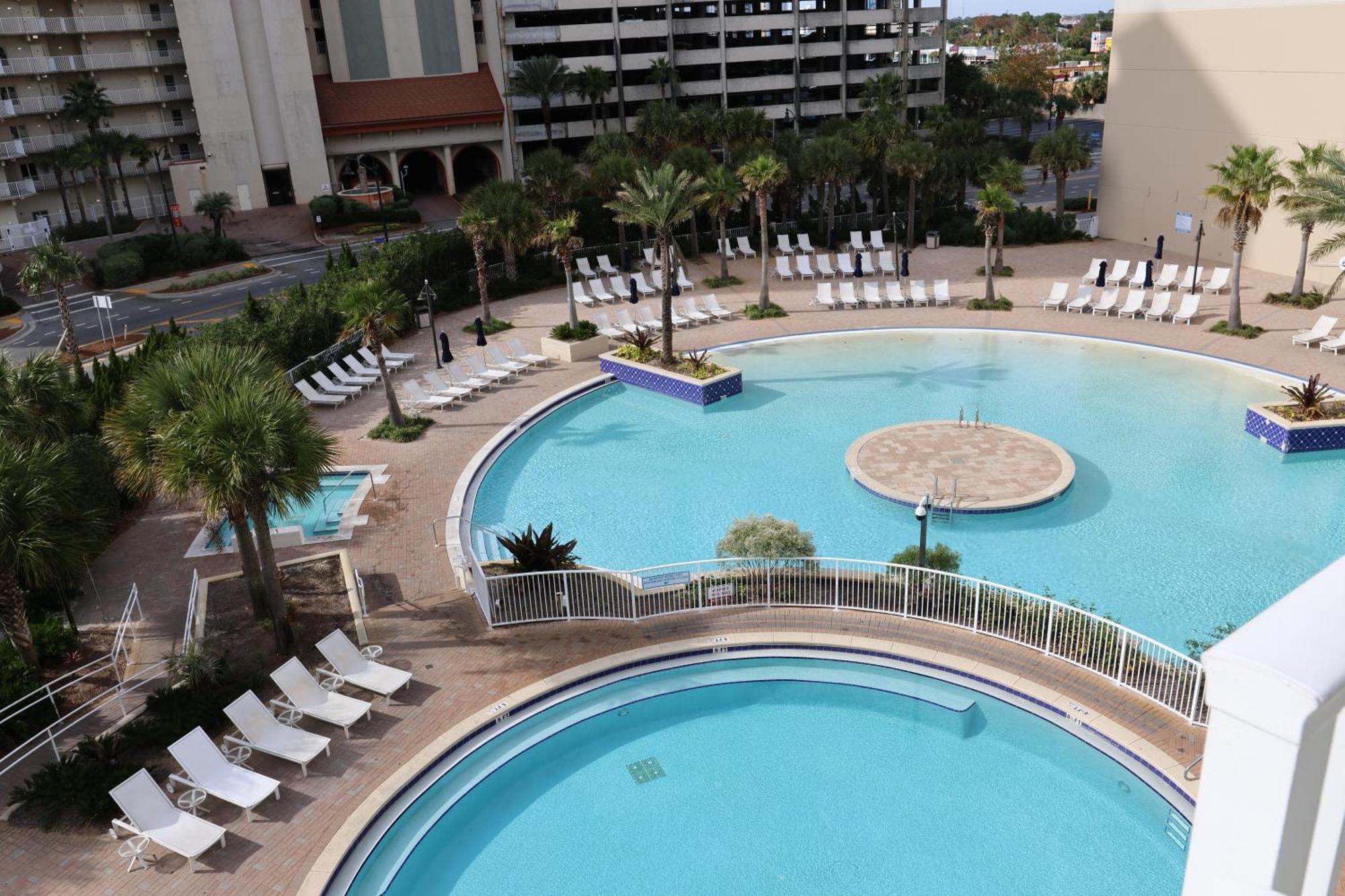 Laketown Wharf 1233 Luxury *