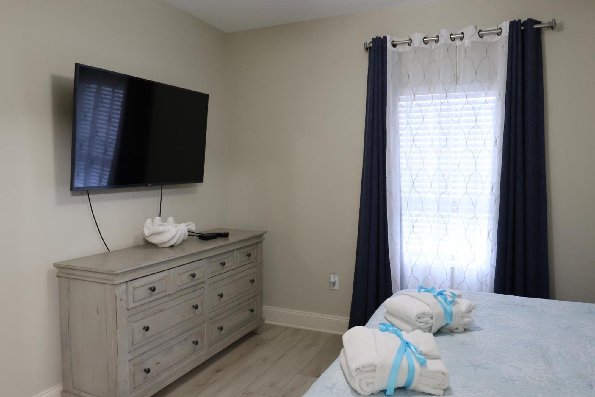 Apartment Laketown Wharf 1233 Luxury