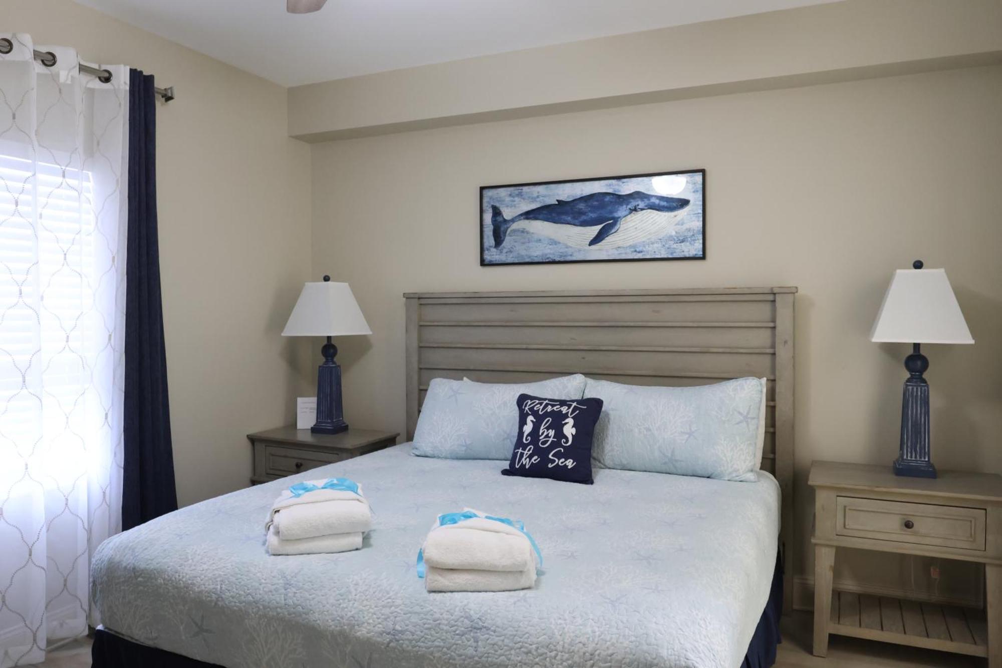 Laketown Wharf 1233 Luxury Panama City Beach